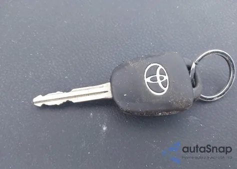 2018 Toyota Corolla Le from USA, damaged, VIN 2T1BURHE4JC082596